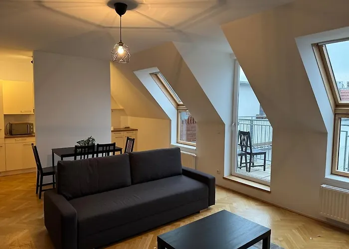 50qm, Schoenbrunn, Central, Balcony, Attic